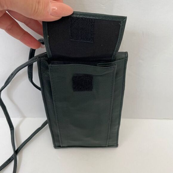 NEW! Bugatti| Leather |Vintage |Mini Clutch| Crossbody| Trifold - Picture 12 of 12